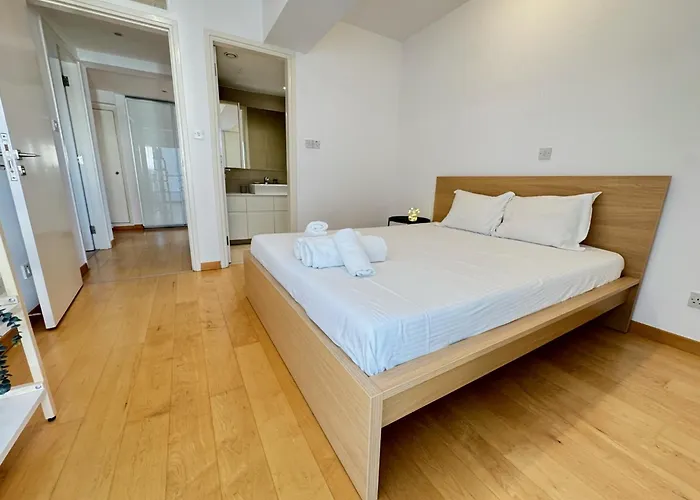 Lägenhet In - Spacious Balcony *